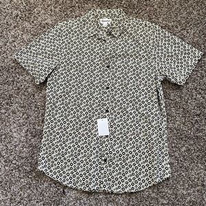 Abound Yellow Floral Button Up Shirt Size M